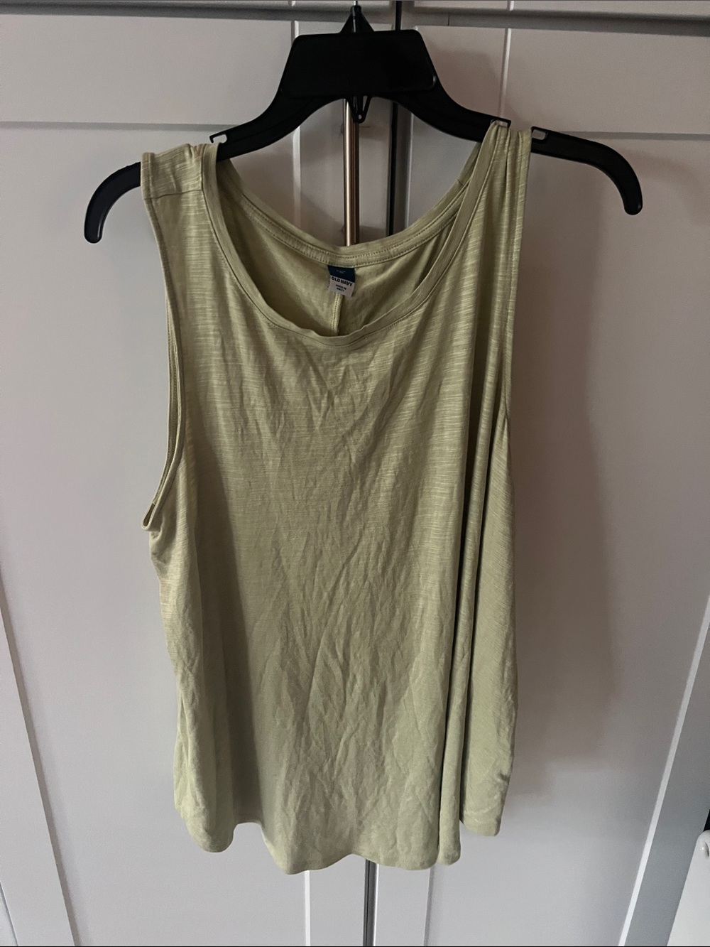 Old Navy Pale Green Women’s Sleeveless Tank Top